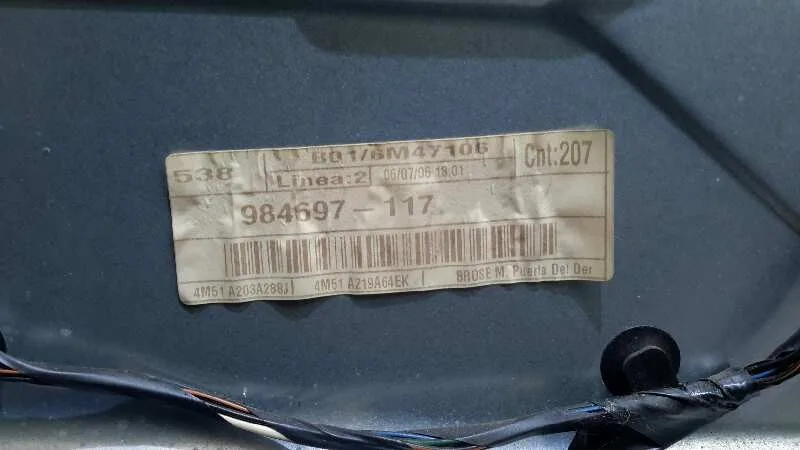 Elevalunas Delantero Derecho para Ford Focus Berlina (Cap)