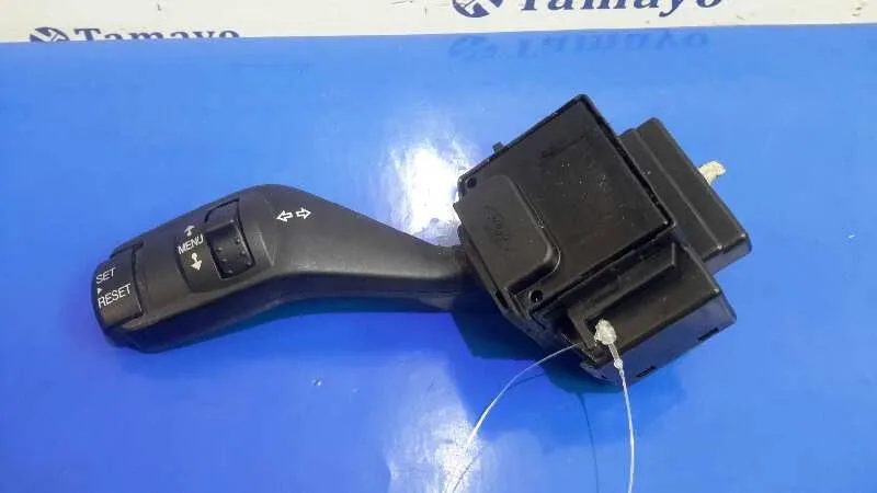 Mando Intermitentes para Ford Focus Berlina (Cap)