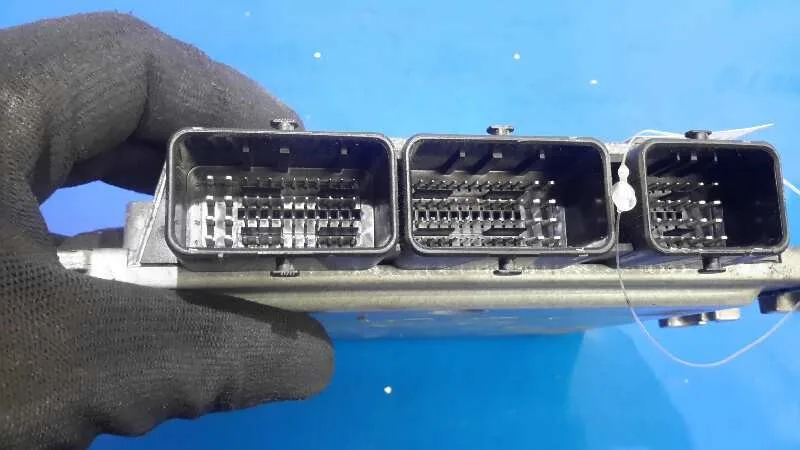 Centralita Motor Uce para Renault Scenic Ii