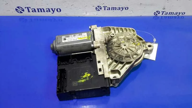 Motor Elevalunas Delantero Derecho para Seat Altea (5P1)