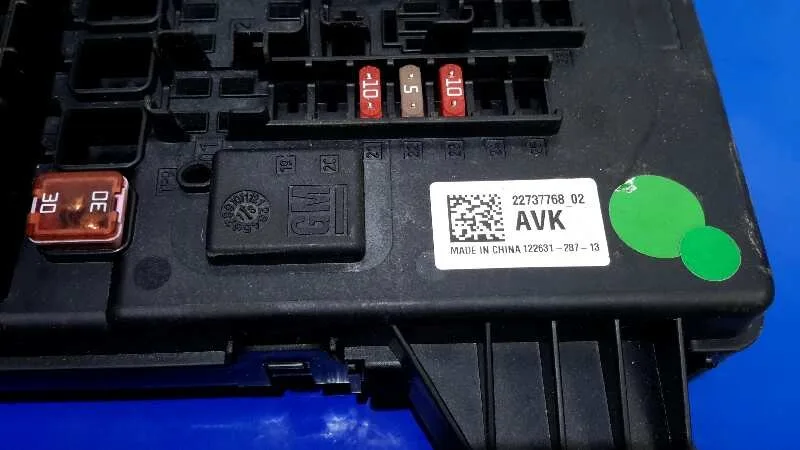 Caja Reles / Fusibles para Opel Insignia Berlina
