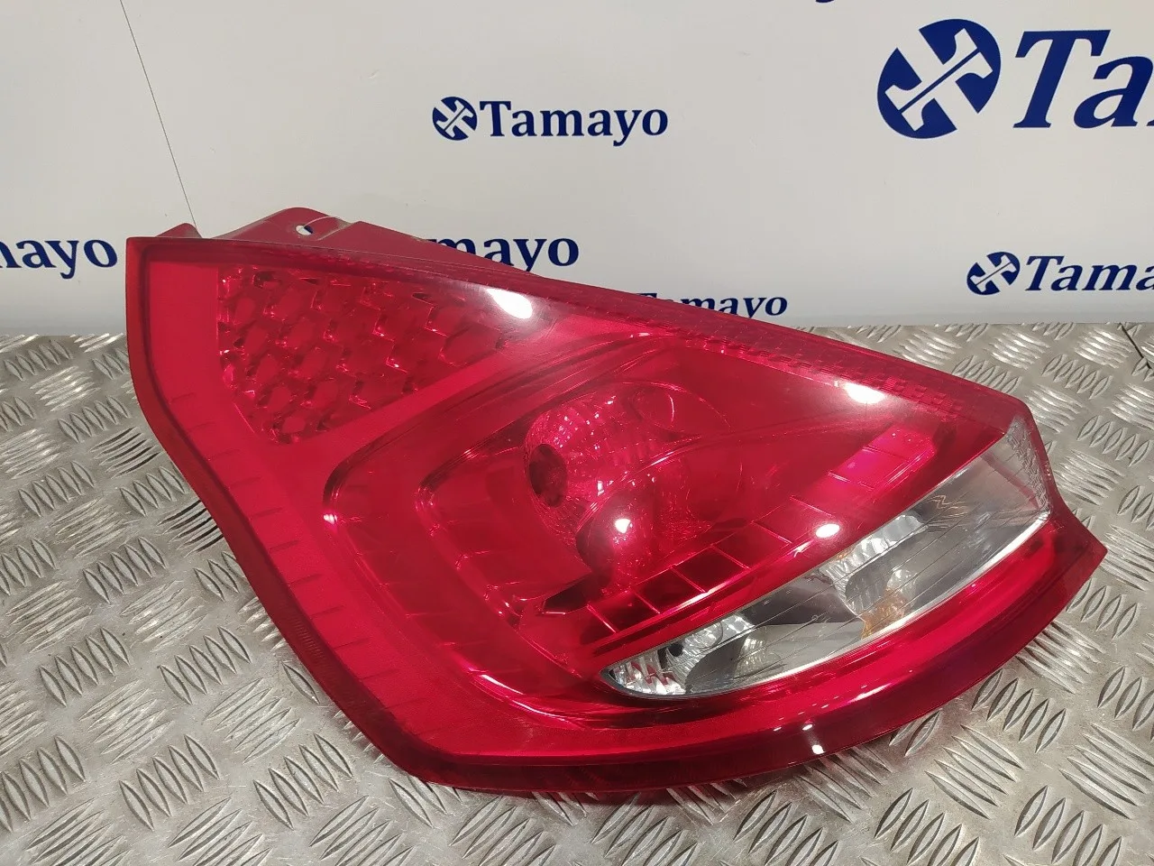 Piloto Trasero Izquierdo para Ford Fiesta (Cb1)