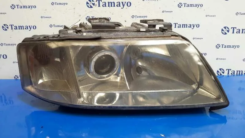 Faro Derecho para Audi A6 Berlina (4B2)