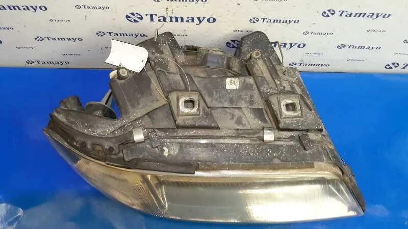 Faro Derecho para Audi A6 Berlina (4B2)