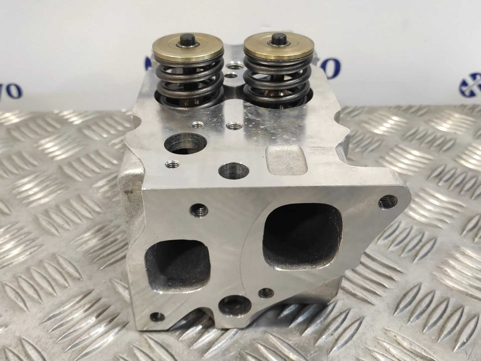 Culata para Alfa Romeo 164