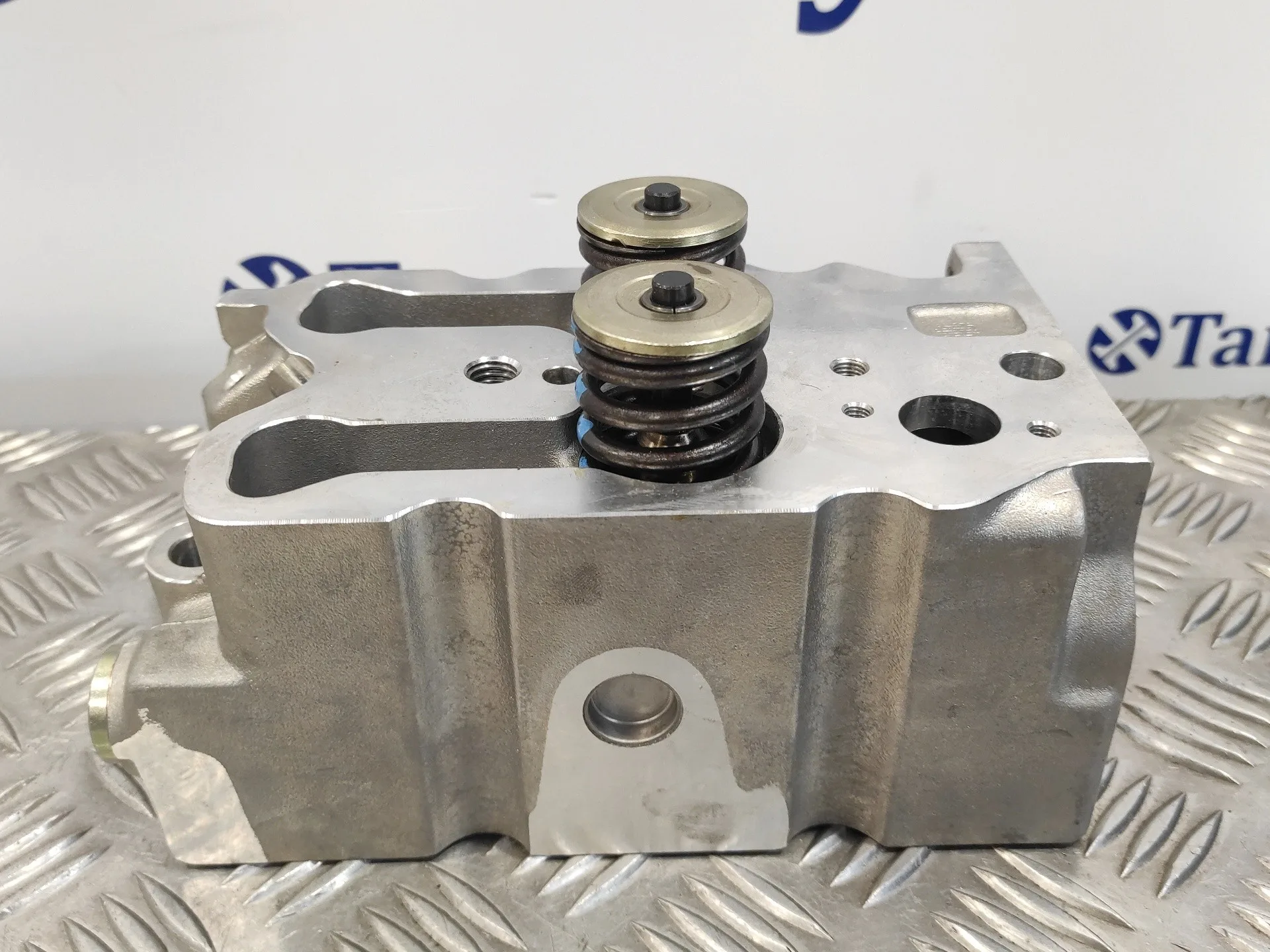 Culata para Alfa Romeo 164