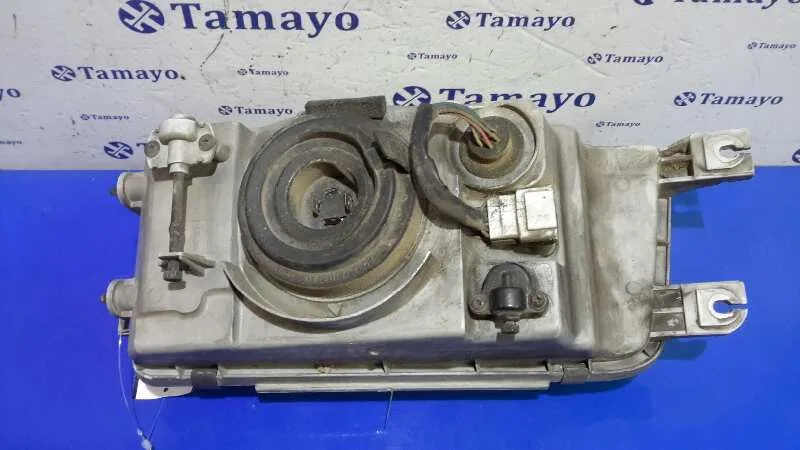 Faro Derecho para Mitsubishi Santamo (Hyundai)