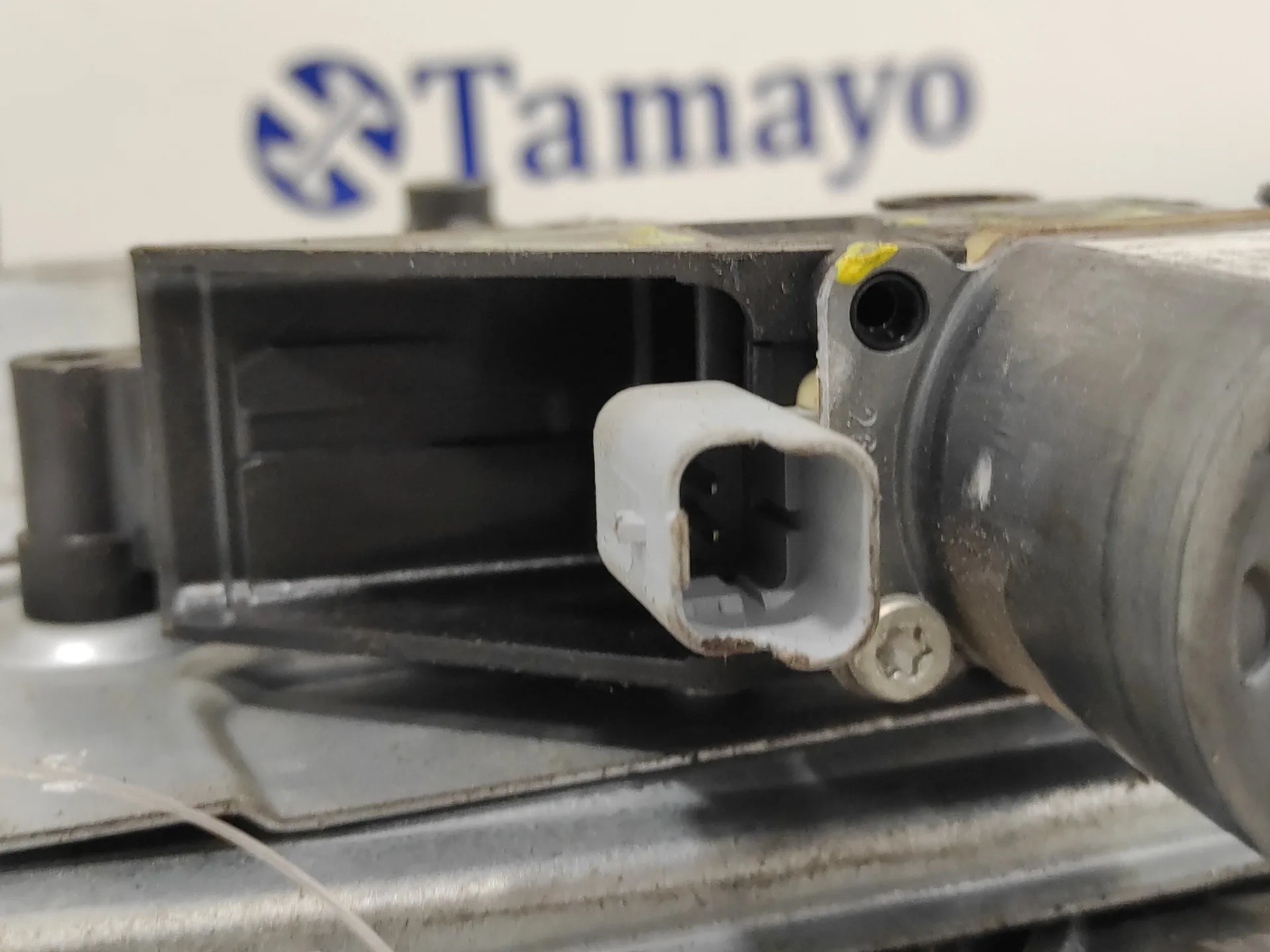 Elevalunas Delantero Derecho para Peugeot 208