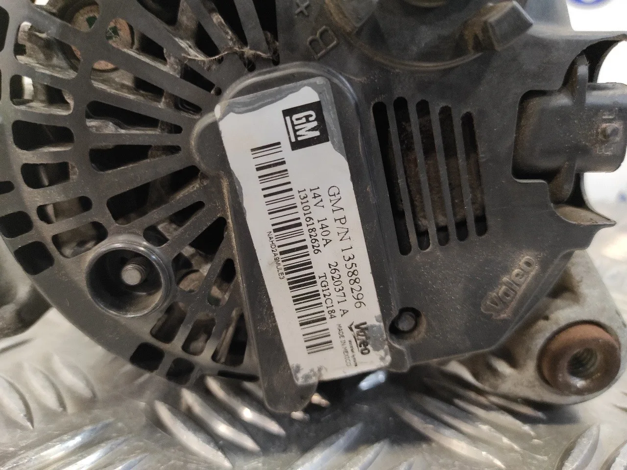 Alternador para Opel Corsa D