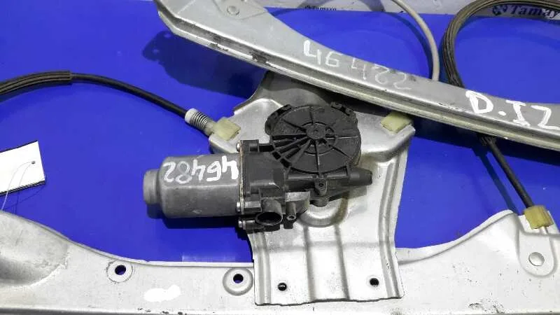 Elevalunas Delantero Izquierdo para Renault Clio Iii