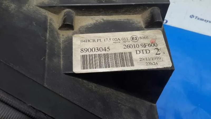 Faro Derecho para Nissan Primera Berlina (P11)