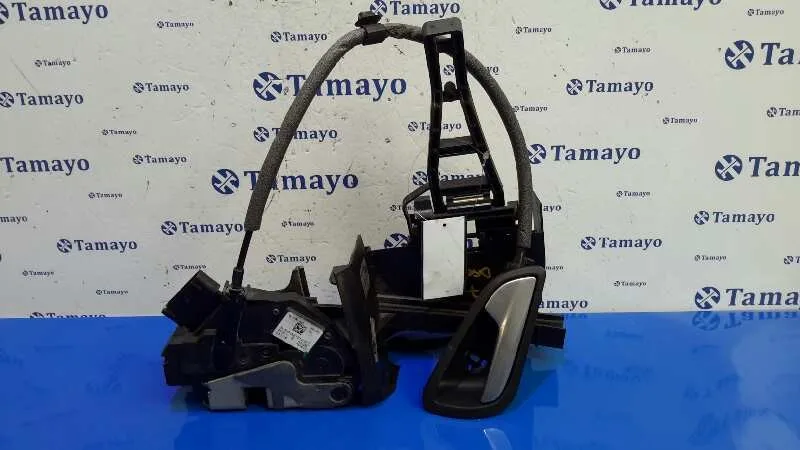 Cerradura Puerta Delantera Derecha para Ford Focus Lim. (Cb8)