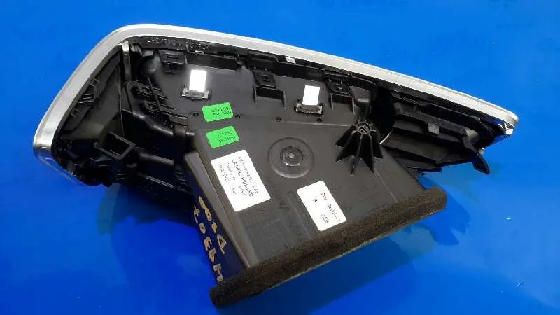Rejilla Aireadora para Ford Focus Lim. (Cb8)