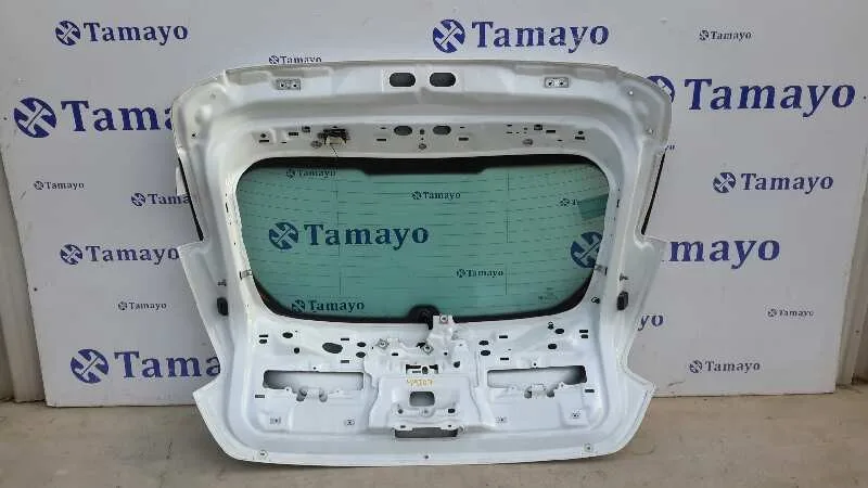Porton Trasero para Ford Focus Lim. (Cb8)