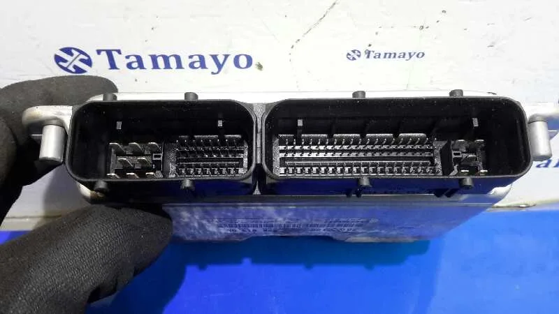 Centralita Motor Uce para Volkswagen Passat Berlina (3B3)