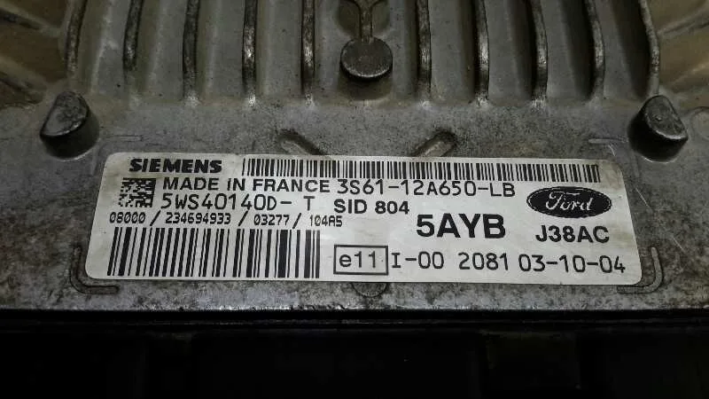 Centralita Motor Uce para Ford Fiesta (Cbk)