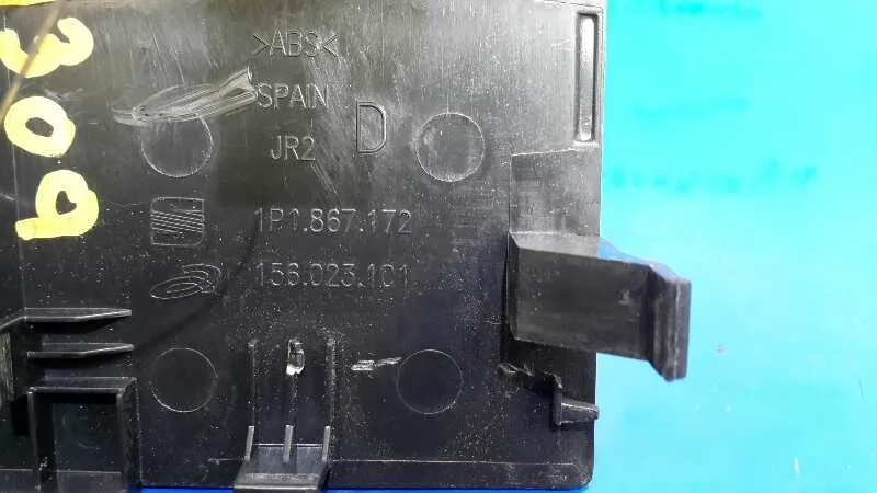 Mando Elevalunas Delantero Derecho para Seat Leon (1P1)