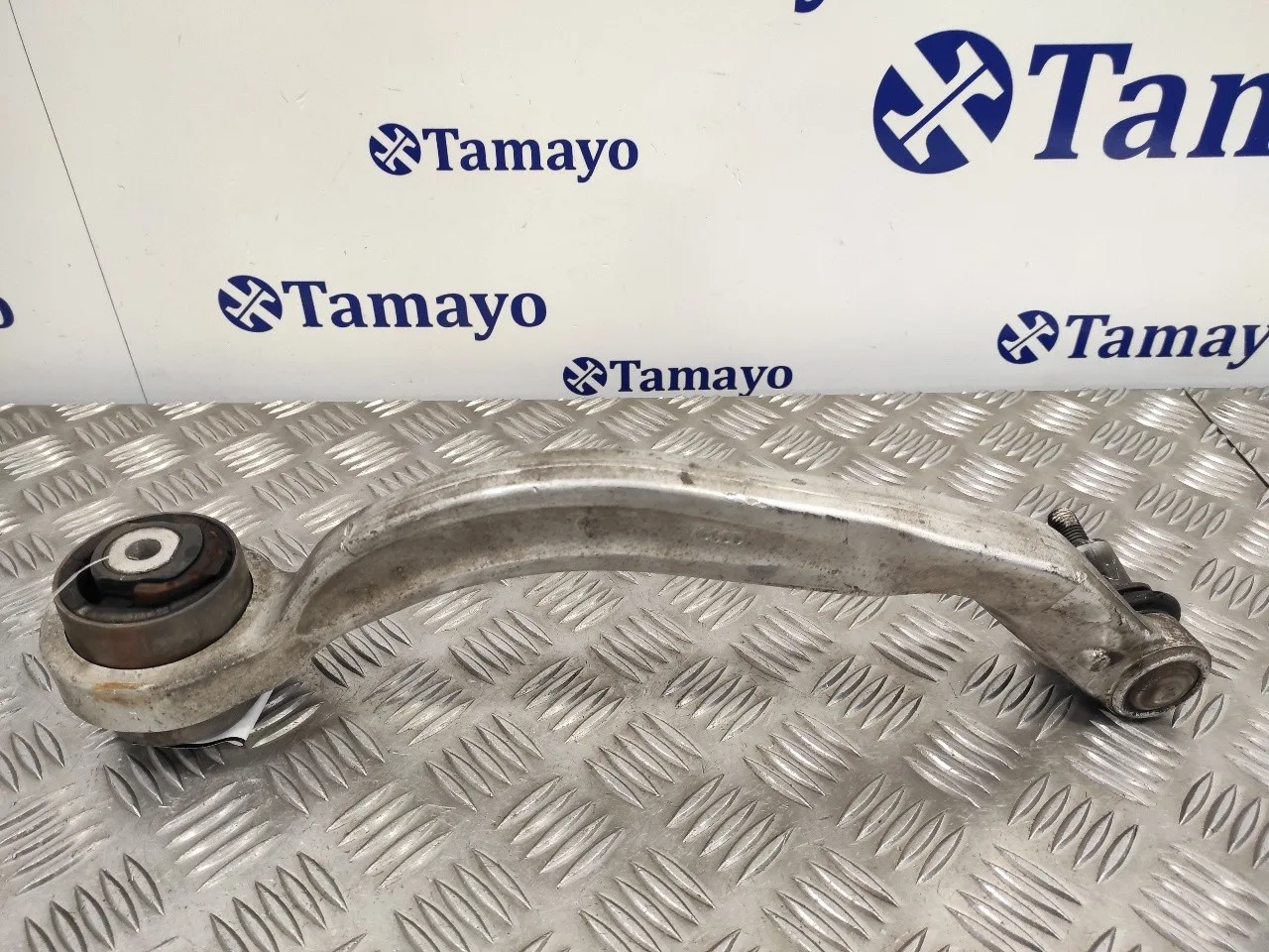 Brazo Suspension Inferior Delantero Derecho para Volkswagen Passat Berlina (3B3)