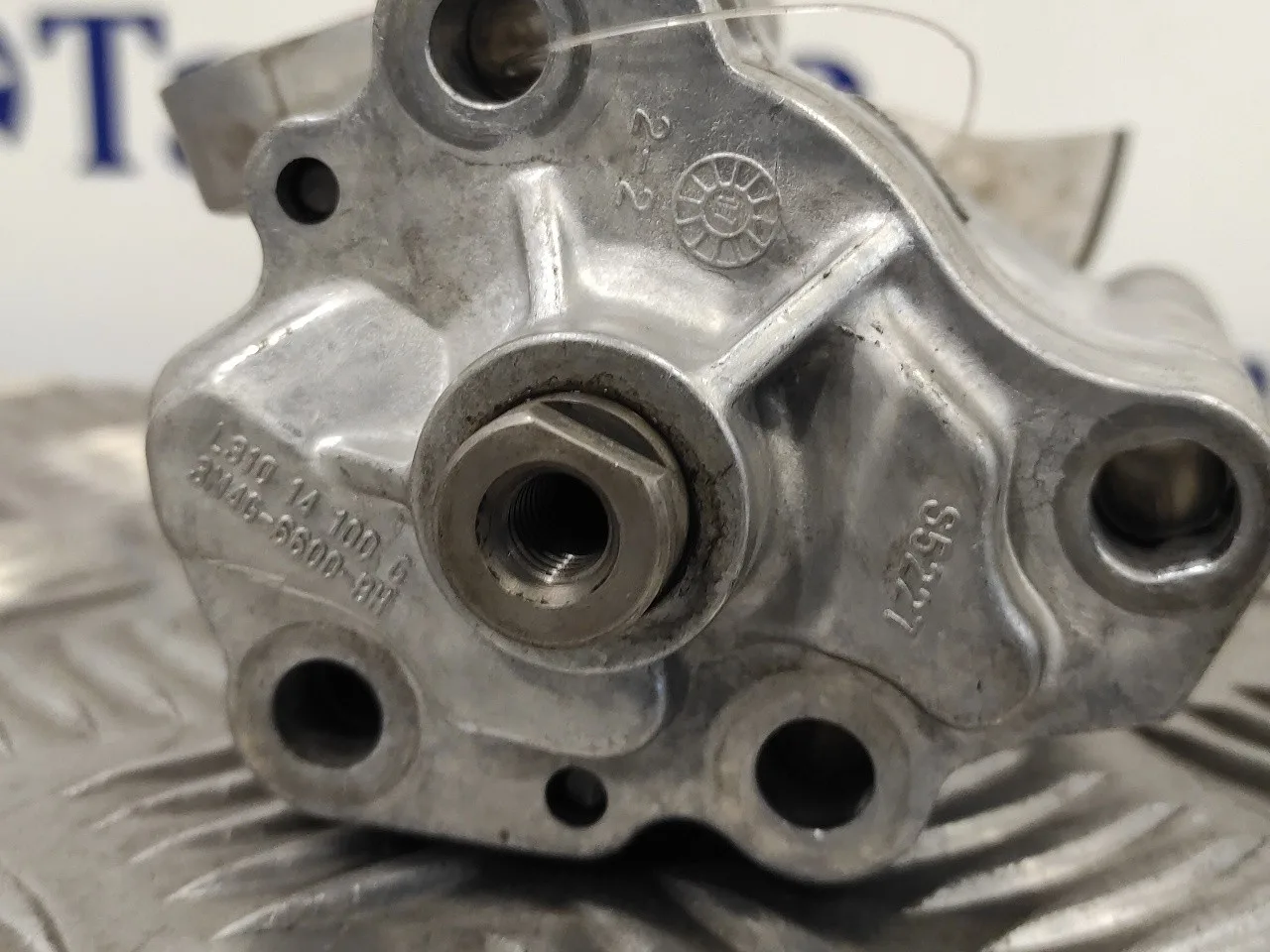 Bomba Aceite para Ford Focus Lim. (Cb8)