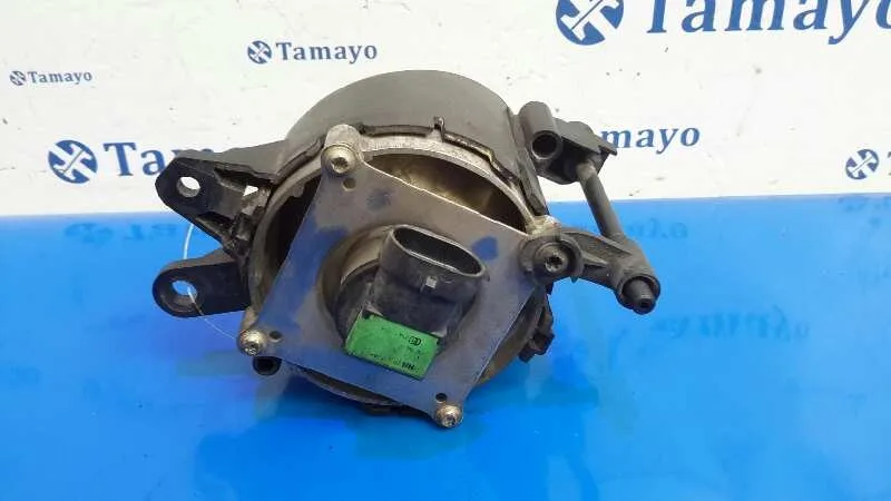 Faro Antiniebla Derecho para Audi A4 Avant (8E)