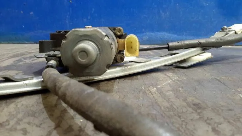 Elevalunas Delantero Izquierdo para Bmw Serie 3 Touring (E46)