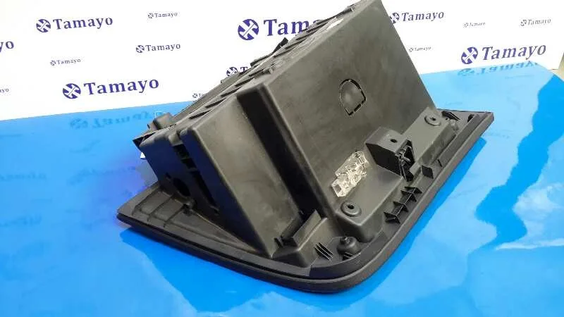 Guantera para Seat Leon (1P1)