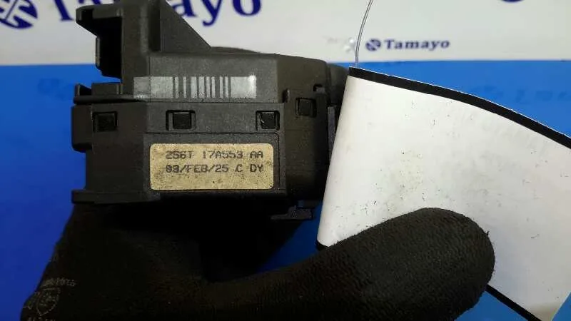 Mando Limpia para Ford Fiesta (Cbk)