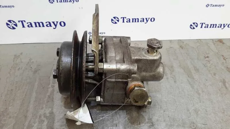 Bomba Servodireccion para Nissan L-35.08
