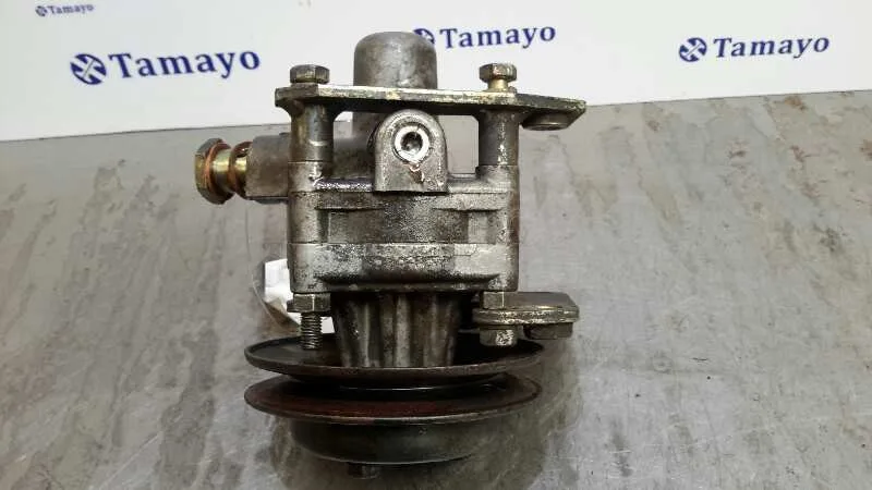 Bomba Servodireccion para Nissan L-35.08