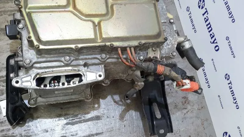 Inversor / Generador Hibrido para Toyota Prius (Nhw20)