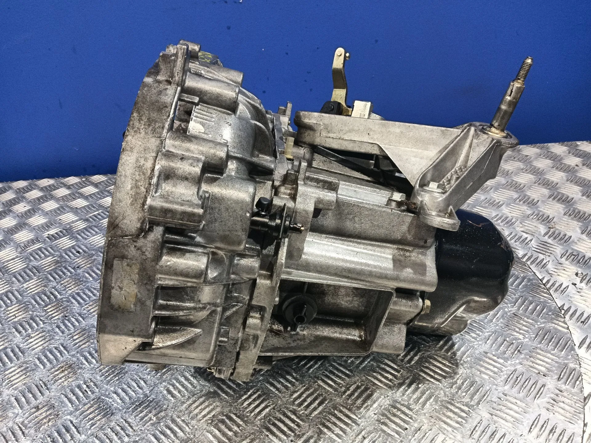 Caja Cambios para Nissan Almera (N16/E)