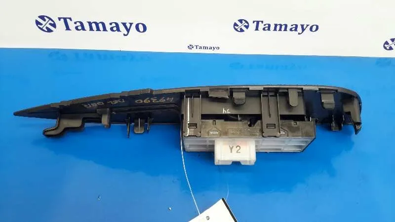 Mando Elevalunas Delantero Derecho para Nissan Qashqai (J11)