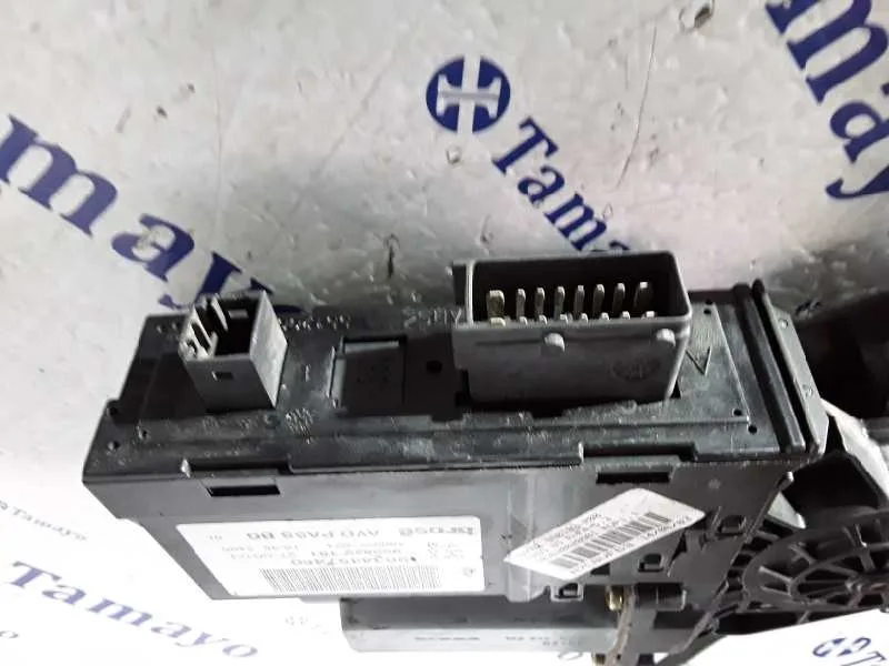 Elevalunas Delantero Derecho para Peugeot 307 Berlina (S2)