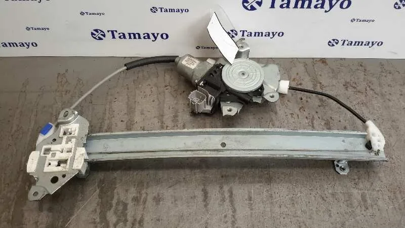 Elevalunas Delantero Derecho para Nissan Juke (F15)