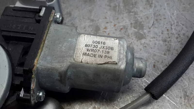 Elevalunas Delantero Derecho para Nissan Juke (F15)