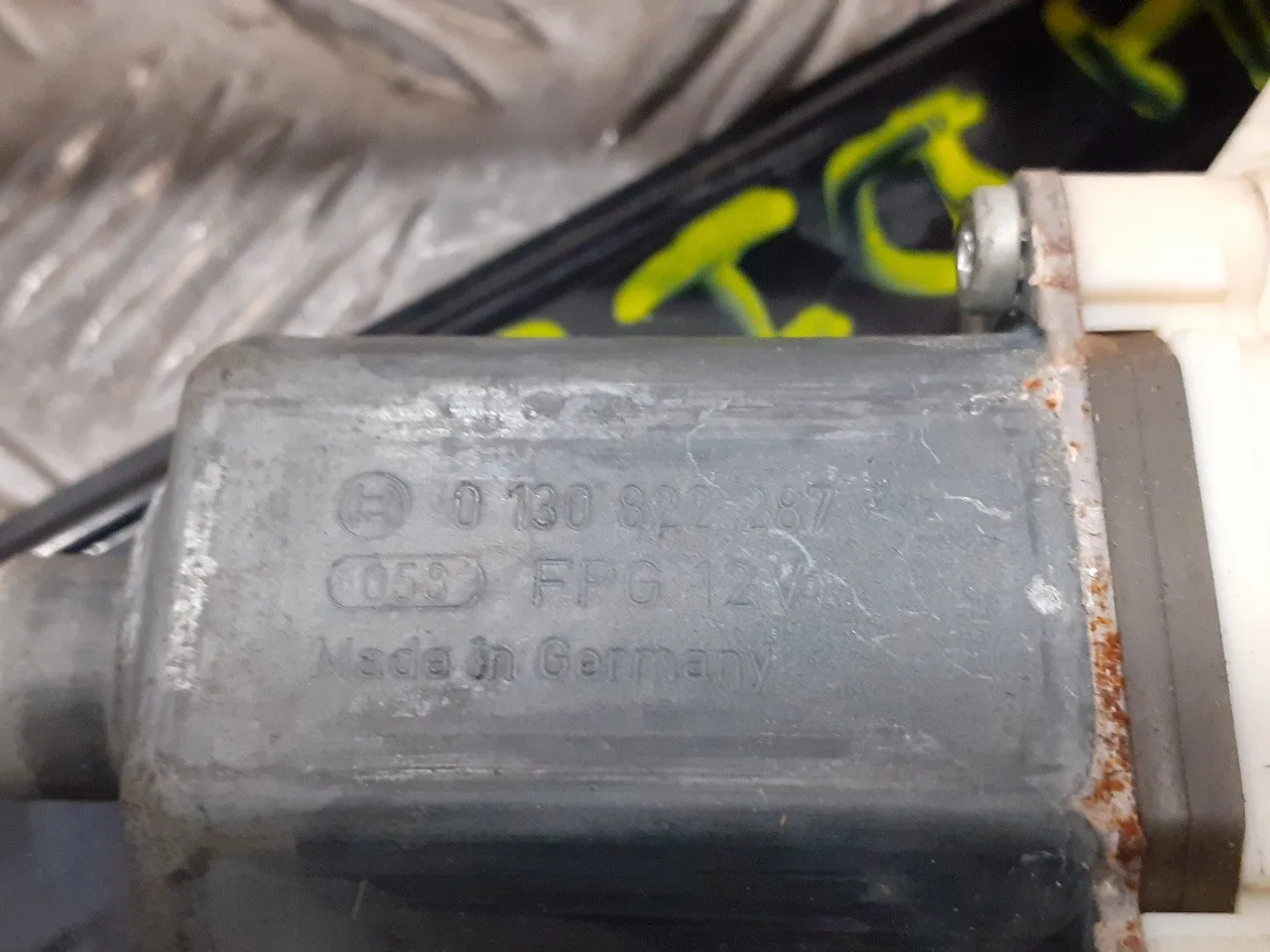 Elevalunas Delantero Izquierdo para Ford Mondeo Ber. (Ca2)