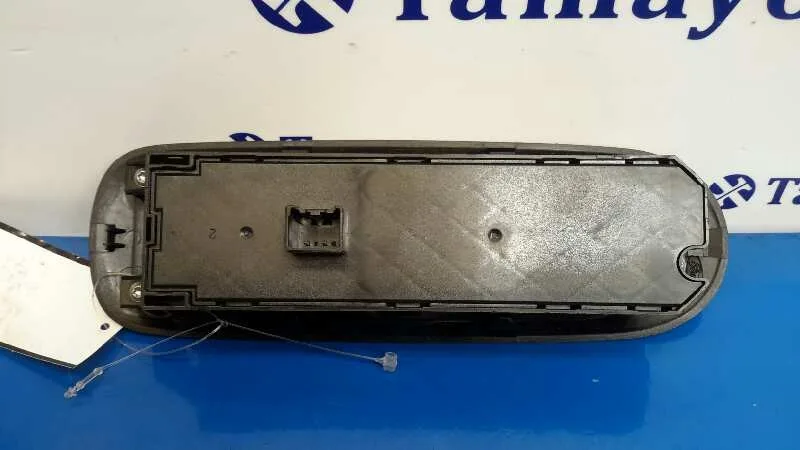 Mando Elevalunas Delantero Izquierdo para Ford Mondeo Ber. (Ca2)