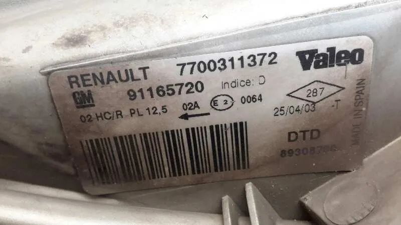 Faro Derecho para Nissan Primastar (X83)
