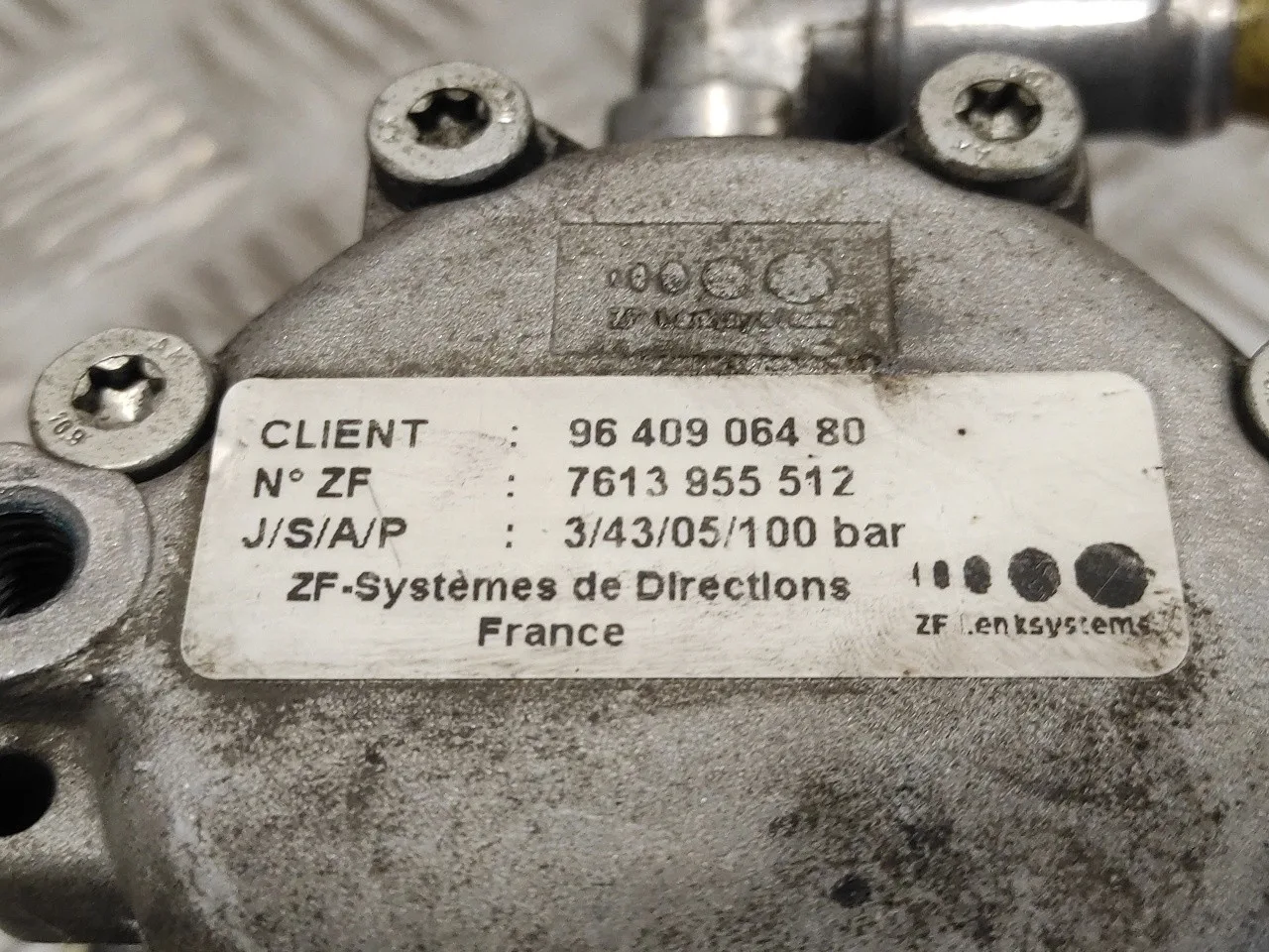 Bomba Servodireccion para Nissan Primera Berlina (P11)