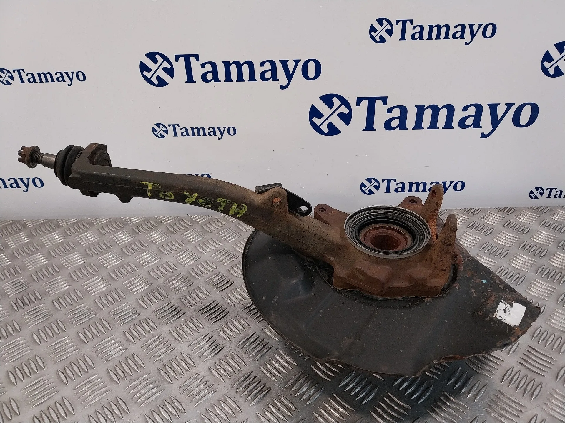 Mangueta Delantera Izquierda para Toyota Land Cruiser (J9)