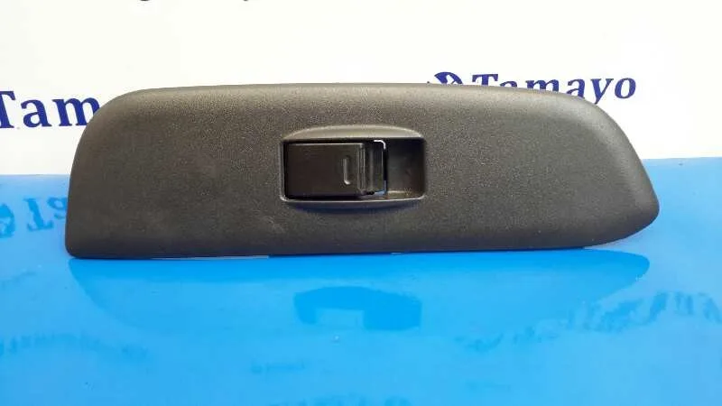 Mando Elevalunas Delantero Derecho para Toyota Rav 4 (A2)