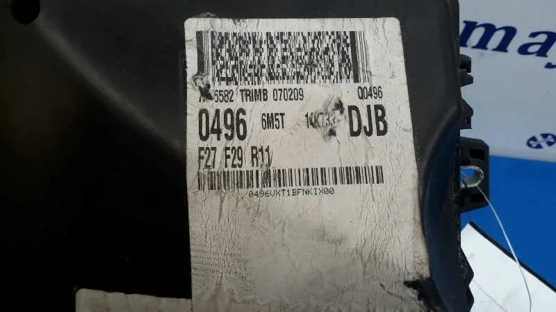 Caja Reles / Fusibles para Ford Focus Berlina (Cap)
