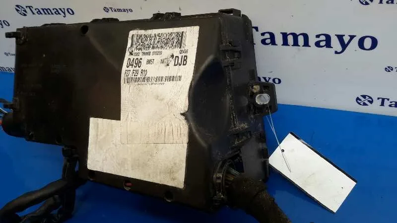 Caja Reles / Fusibles para Ford Focus Berlina (Cap)