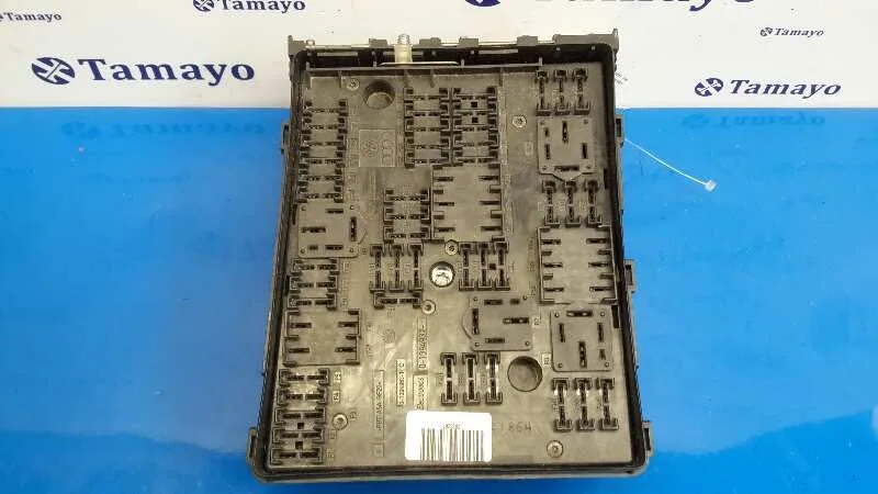Caja Reles / Fusibles para Audi A3 (8P)