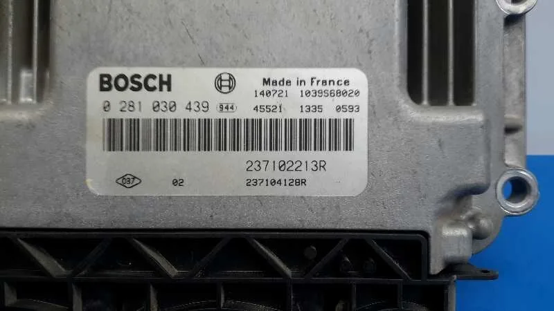 Centralita Motor Uce para Dacia Sandero