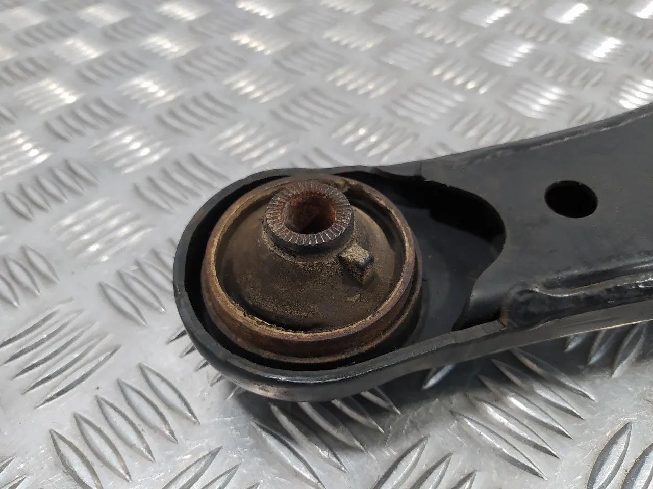Brazo Suspension Inferior Delantero Derecho para Toyota Rav 4 (A2)