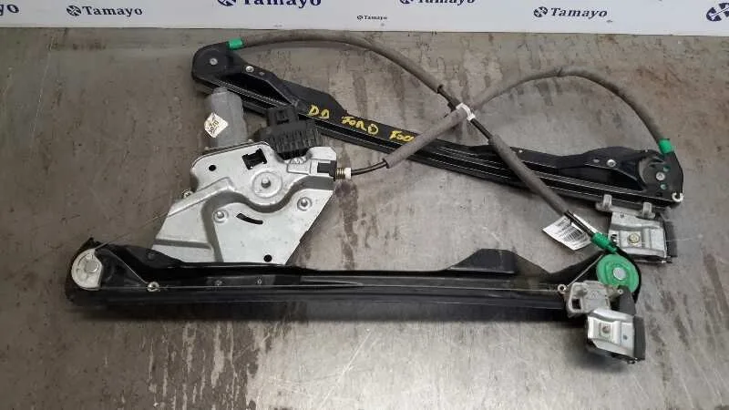 Elevalunas Delantero Derecho para Ford Focus Berlina (Cak)