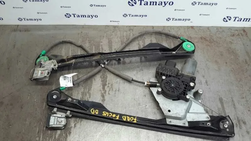 Elevalunas Delantero Derecho para Ford Focus Berlina (Cak)