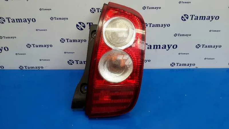 Piloto Trasero Derecho para Nissan Micra (K12E)