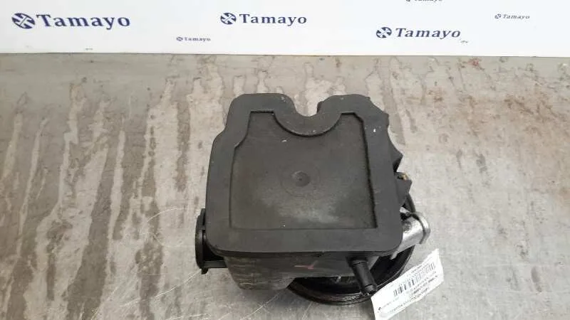 Bomba Direccion para Mercedes-Benz Sprinter 02.00 -> Caja Cerrada